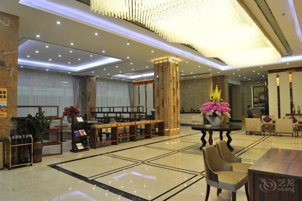 Ehrenburg Hotel Фошан Екстериор снимка