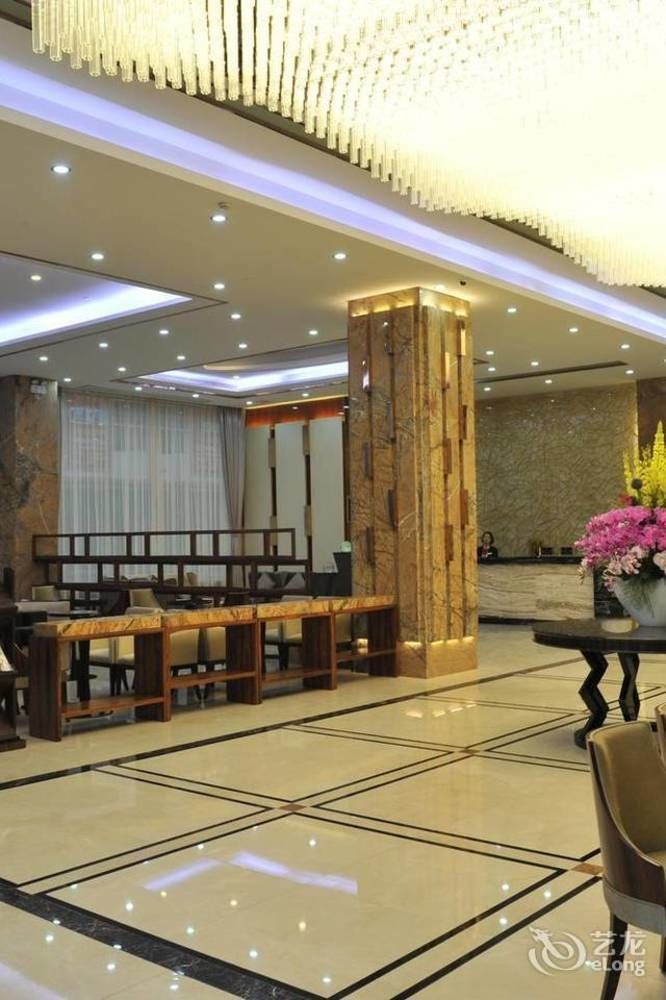 Ehrenburg Hotel Фошан Екстериор снимка